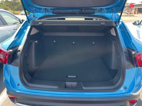 New 2025 Chevrolet Trax LT w/ LT Convenience Package image 14