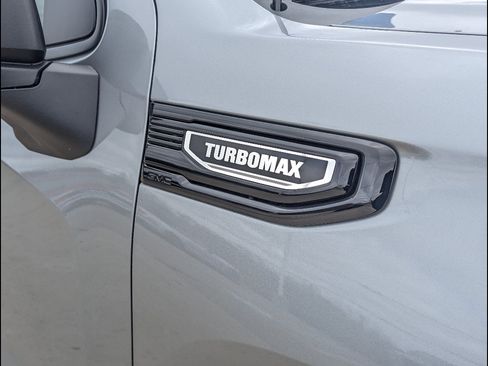 New 2026 GMC Sierra 1500 Elevation image 11