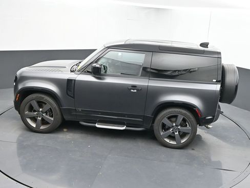 Used 2023 Land Rover Defender 90 V8 image 42