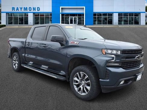 Used 2021 Chevrolet Silverado 1500 RST image 1
