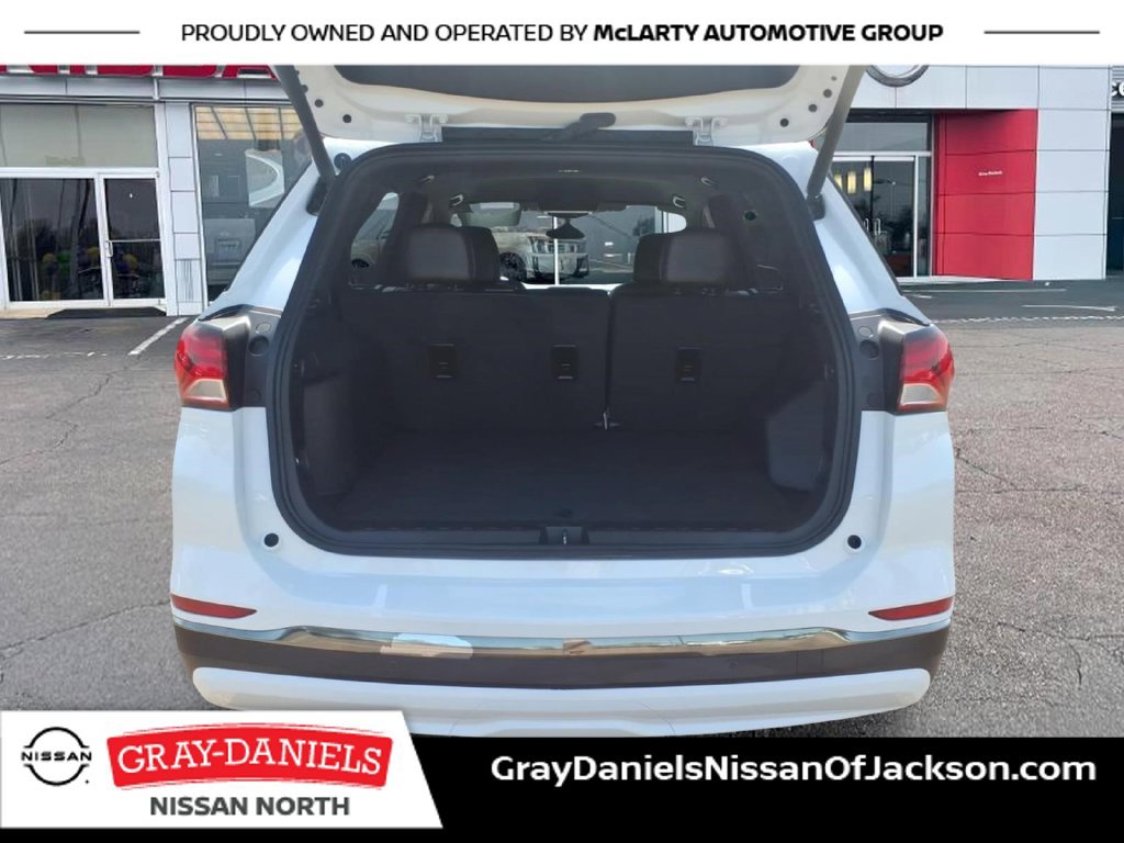 Used 2023 Chevrolet Equinox RS FWD image 8