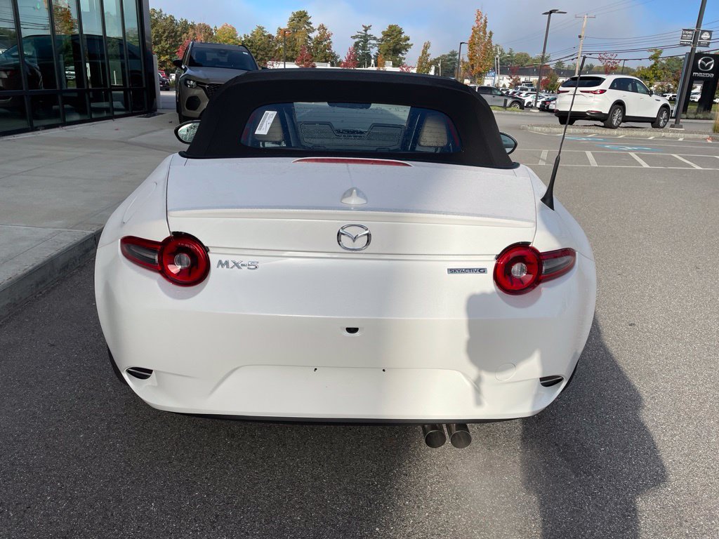 New 2026 MAZDA MX-5 Miata Grand Touring RWD image 7