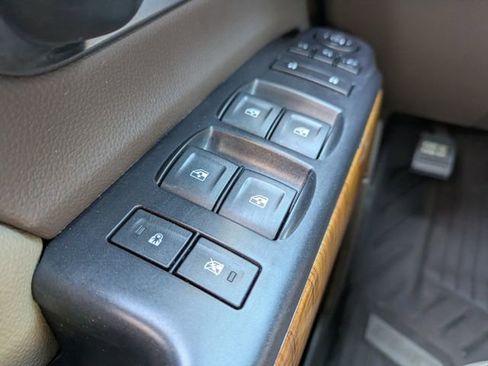 Used 2018 GMC Sierra 1500 SLT AWD/4WD image 26