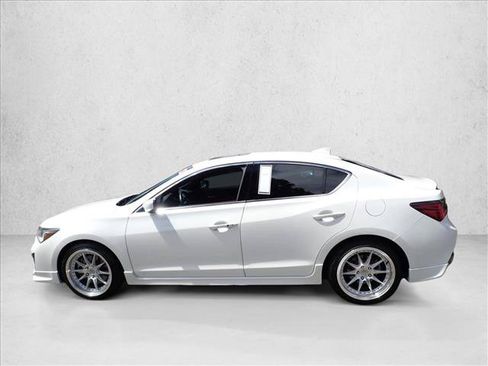 Used 2022 Acura ILX FWD image 2