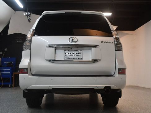 Used 2018 Lexus GX 460 Premium w/ Premium Package AWD/4WD image 13