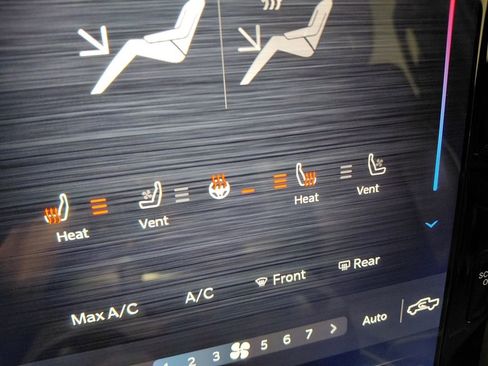 Used 2023 RAM 2500 Laramie image 6