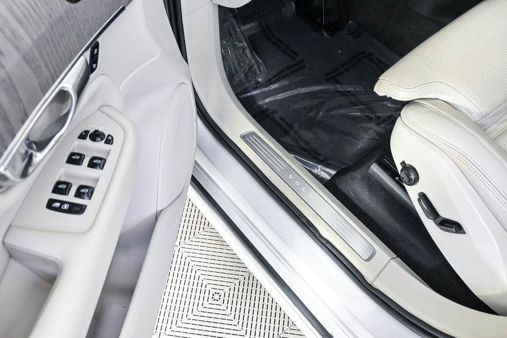 Certified 2022 Volvo XC90 T6 Inscription AWD/4WD image 10