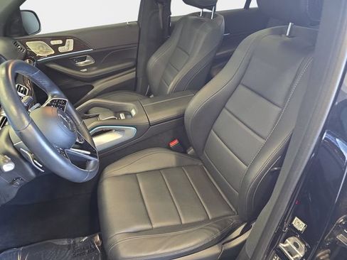 Used 2024 Mercedes-Benz GLS 450 4MATIC image 19