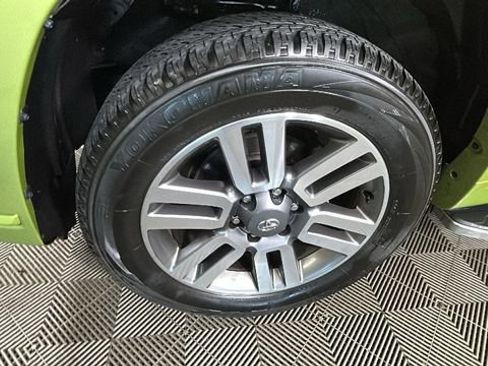 Used 2023 Toyota 4Runner TRD Sport AWD/4WD image 10