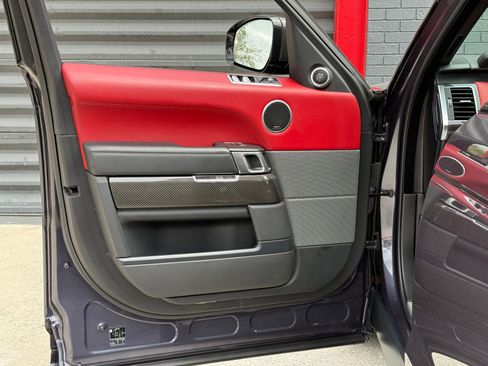 Used 2022 Land Rover Range Rover Sport SVR image 23