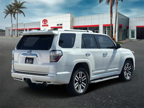 Used 2022 Toyota 4Runner Limited image 3