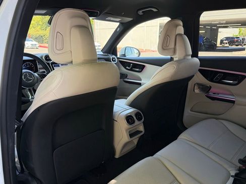 Certified 2026 Mercedes-Benz GLC 300 image 23
