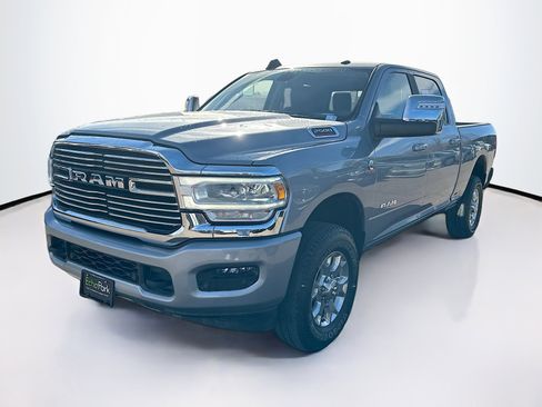 Used 2024 RAM 2500 Laramie image 3