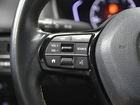 Used 2023 Honda Civic Sport image 19