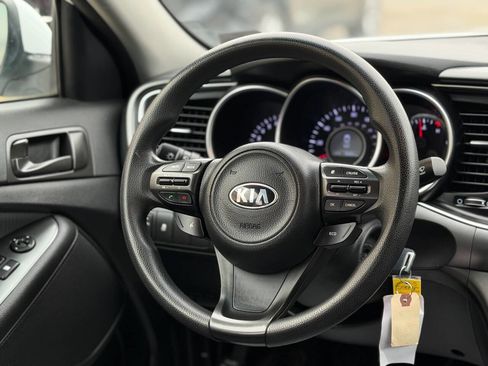 Used 2015 Kia Optima LX FWD image 15