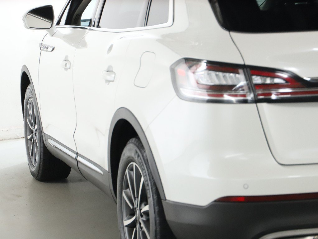 Used 2022 Lincoln Nautilus FWD image 42
