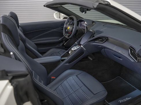 Certified 2025 Ferrari Roma Spider image 37