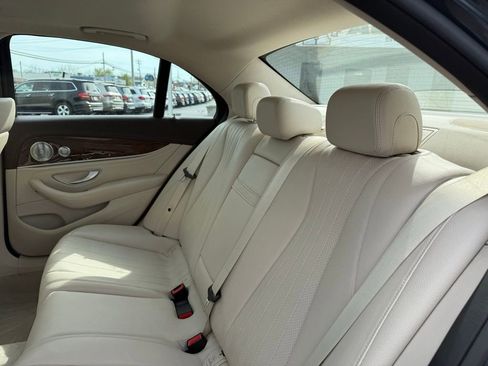 Used 2017 Mercedes-Benz E 300 4MATIC w/ Premium 1 Package image 13