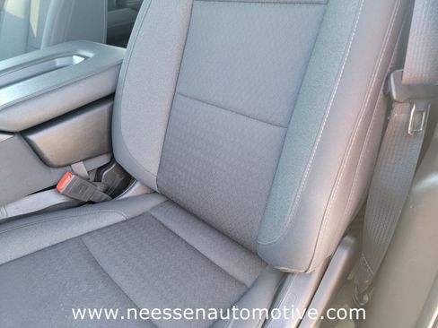 Used 2024 Chevrolet Silverado 2500 LT image 16