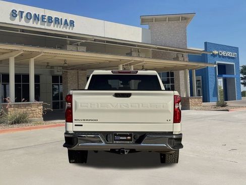 Used 2024 Chevrolet Silverado 1500 LT image 6