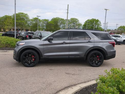 Used 2024 Ford Explorer ST w/ Equipment Group 401A AWD/4WD image 5