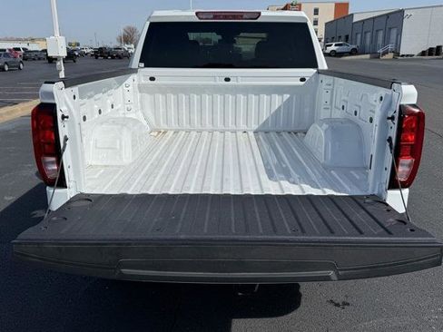 Used 2025 GMC Sierra 1500 Pro w/ Pro Value Package image 10