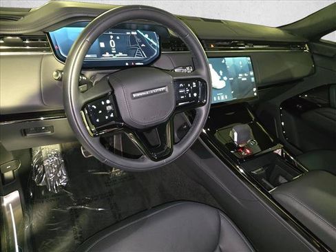 Used 2025 Land Rover Range Rover Sport Autobiography AWD/4WD image 17