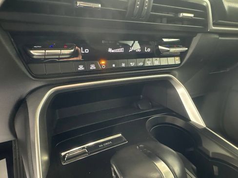 Used 2026 MAZDA CX-90 3.3 Turbo w/ Select Package AWD/4WD image 22