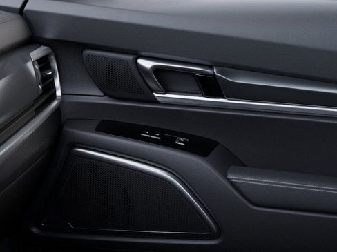 New 2025 Kia Telluride S image 25