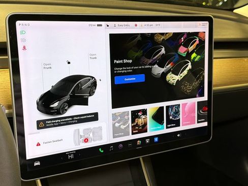 Used 2020 Tesla Model 3 Standard Range image 30