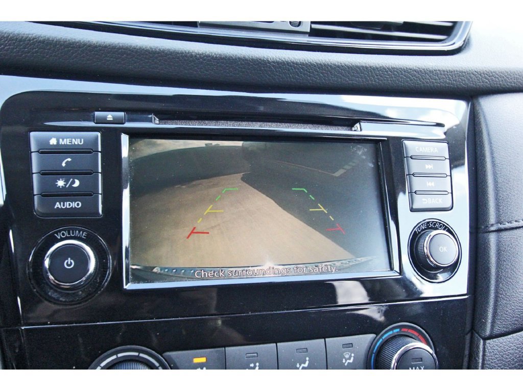 Used 2020 Nissan Rogue S w/ Special Edition Package FWD image 22