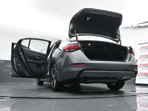 Used 2022 Nissan Sentra SV w/ All-Weather Package image 47