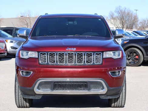 Used 2018 Jeep Grand Cherokee Limited image 2