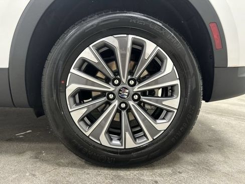 Used 2024 Buick Envision Preferred AWD/4WD image 12