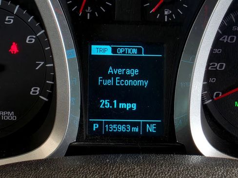 Used 2016 Chevrolet Equinox LT w/ Convenience Package AWD/4WD image 24