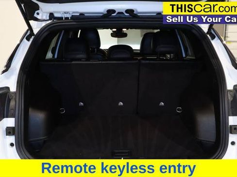 Used 2025 Jeep Compass Latitude AWD/4WD image 13