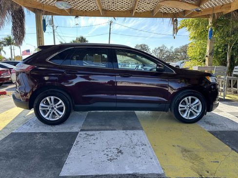 Used 2020 Ford Edge SEL image 4