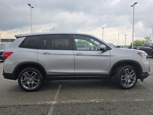 Used 2023 Honda Passport EX-L image 17