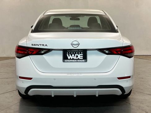 Used 2025 Nissan Sentra S FWD image 4