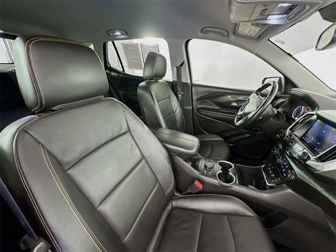 Used 2021 GMC Terrain SLT image 27