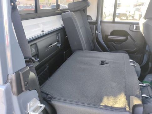 New 2026 Jeep Gladiator Sport image 18