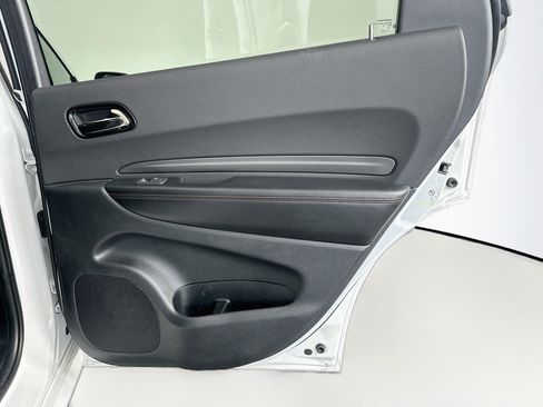 Used 2025 Dodge Durango GT RWD image 32