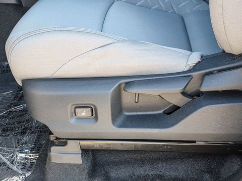 New 2026 Toyota Tacoma SR5 image 25