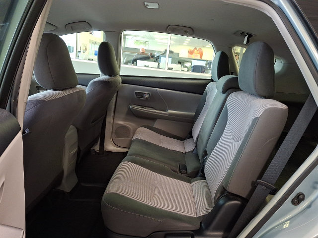 Used 2017 Toyota Prius V Two w/ Carpet Mat Package FWD image 11