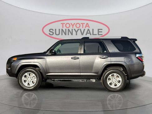 Used 2023 Toyota 4Runner SR5 Premium image 7