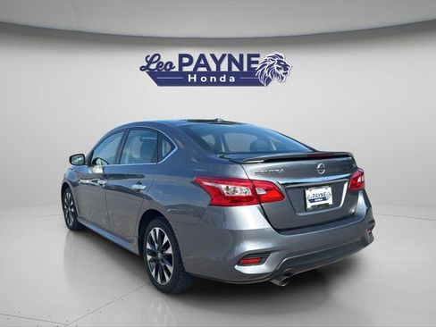 Used 2019 Nissan Sentra SR FWD image 8