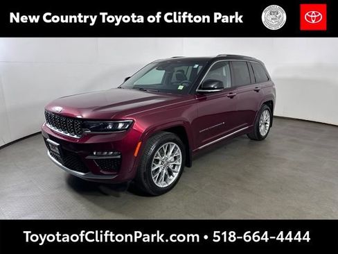 Used 2022 Jeep Grand Cherokee Summit w/ MOPAR Finishing Package AWD/4WD image 7