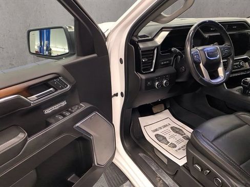 Used 2024 GMC Sierra 1500 Denali w/ Technology Package AWD/4WD image 20