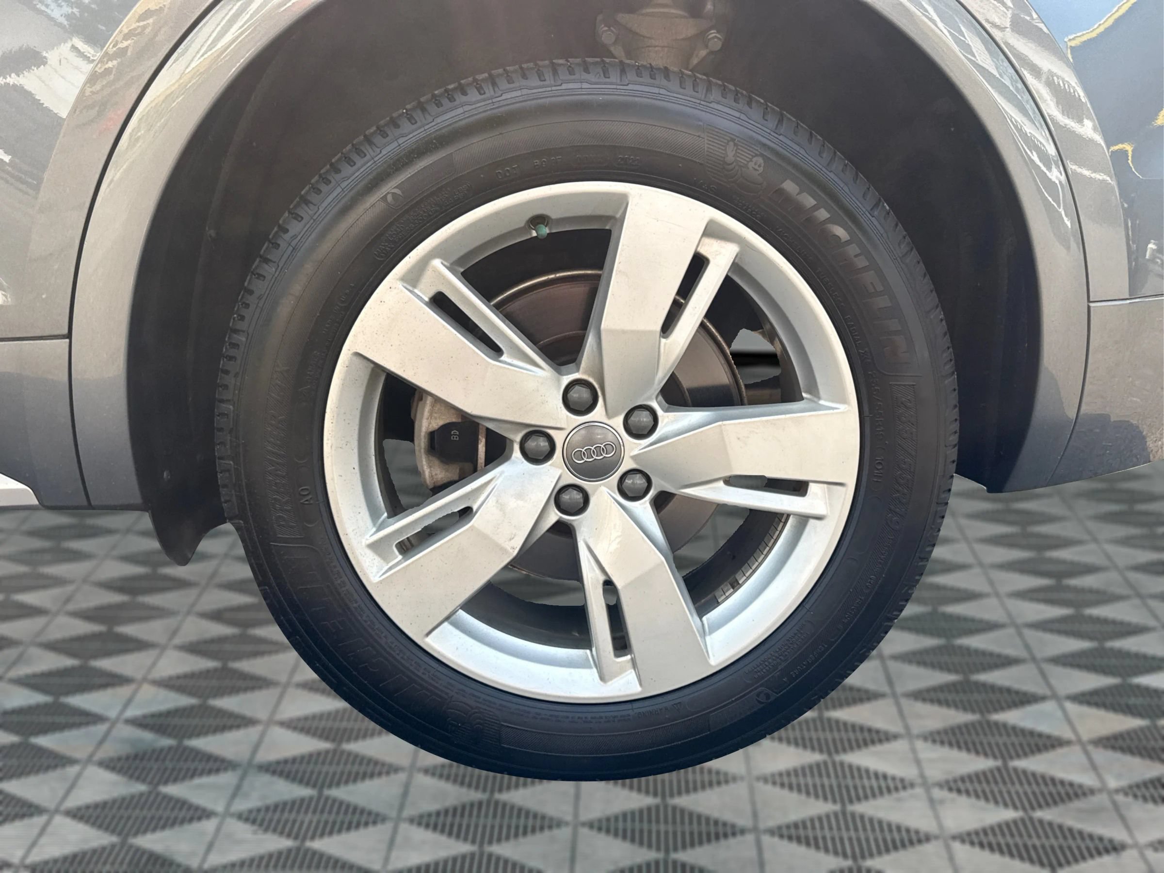 Used 2018 Audi Q5 2.0T Premium Plus w/ Premium Plus Package AWD/4WD image 23