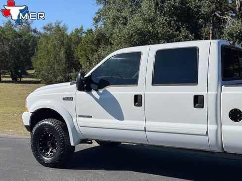 Used 2002 Ford F350 XLT image 11